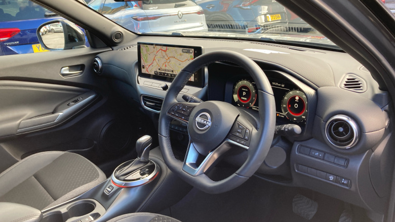 Nissan Juke 1.0 DiG-T N-Connecta 5dr DCT Petrol Hatchback